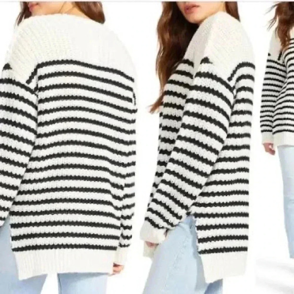NWT BB Dakota Striped Sweater - Picture 2 of 4